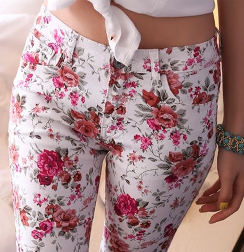 Calça floral print modelo2